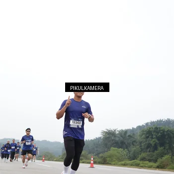 Runner Photo 7441079