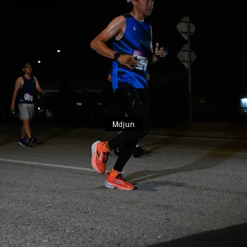 Runner Photo 7441081