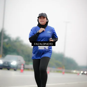 Runner Photo 7441083