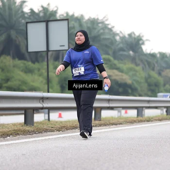 Runner Photo 7441089