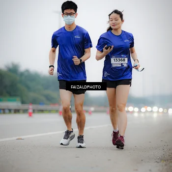 Runner Photo 7441103