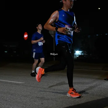 Runner Photo 7441109