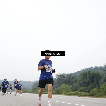 Runner Photo 7441182