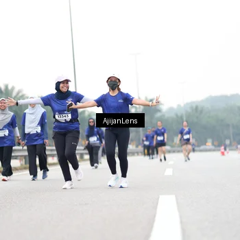 Runner Photo 7441186