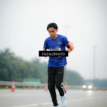 Runner Photo 7441207