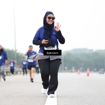 Runner Photo 7441242