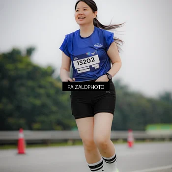 Runner Photo 7441251