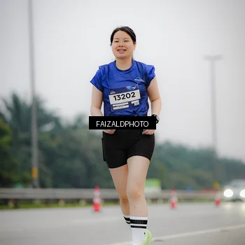 Runner Photo 7441255
