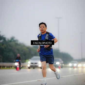 Runner Photo 7441287