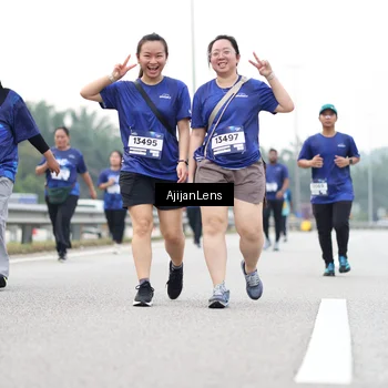 Runner Photo 7441289