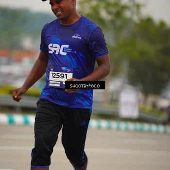 Runner Photo 7441324