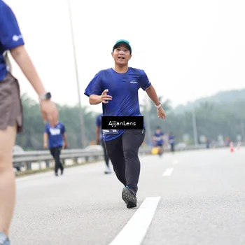 Runner Photo 7441334