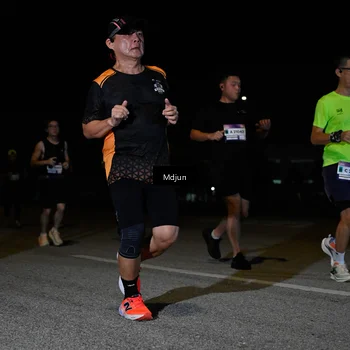Runner Photo 7441339