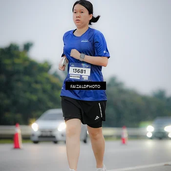 Runner Photo 7441345