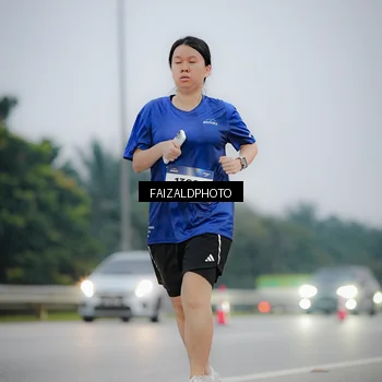 Runner Photo 7441352