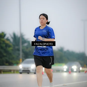 Runner Photo 7441355