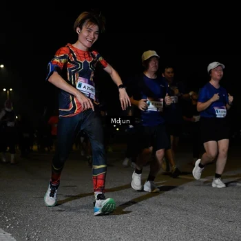 Runner Photo 7441377