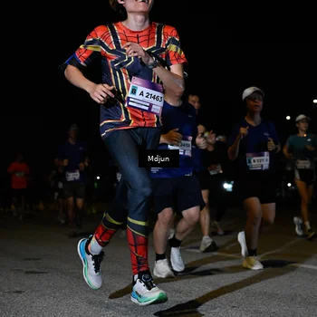 Runner Photo 7441393