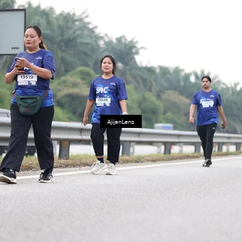 Runner Photo 7441397