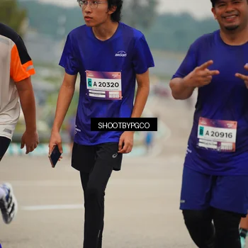 Runner Photo 7441419