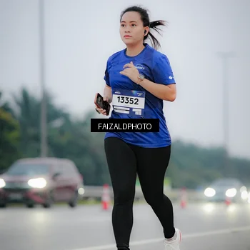 Runner Photo 7441420