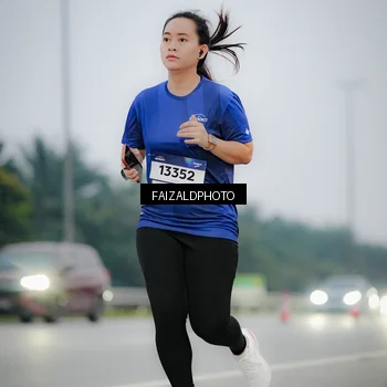 Runner Photo 7441421