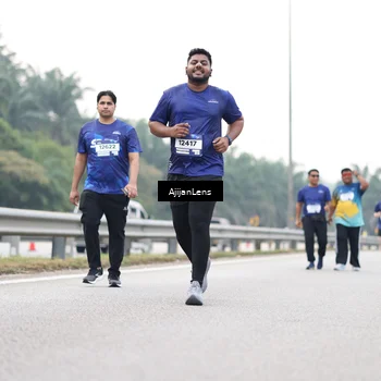 Runner Photo 7441426