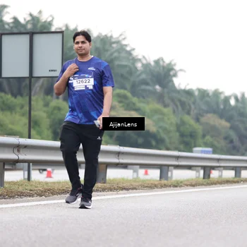 Runner Photo 7441431