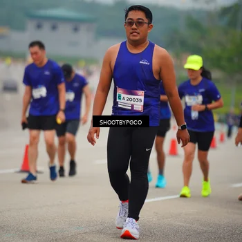 Runner Photo 7441436