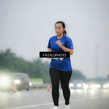 Runner Photo 7441504