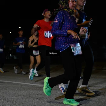 Runner Photo 7441514