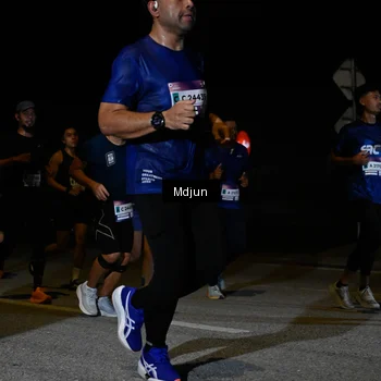 Runner Photo 7441524