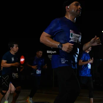 Runner Photo 7441530