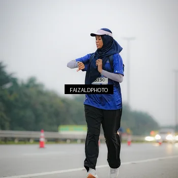 Runner Photo 7441533