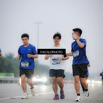 Runner Photo 7441562