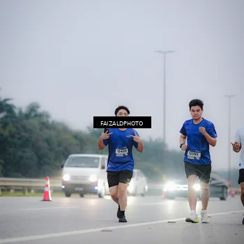 Runner Photo 7441579