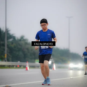Runner Photo 7441603