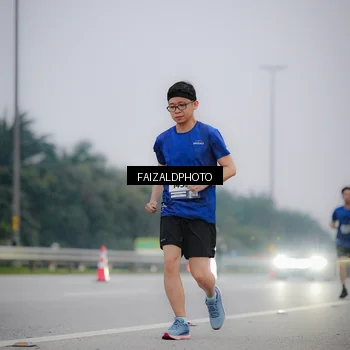 Runner Photo 7441605