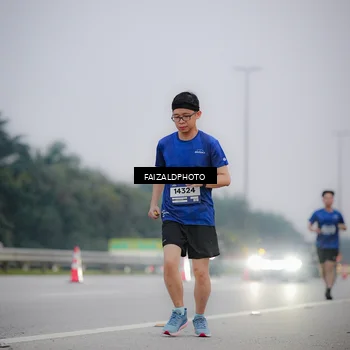Runner Photo 7441606