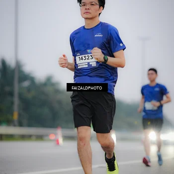 Runner Photo 7441612