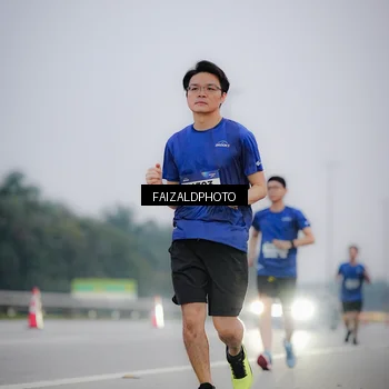 Runner Photo 7441626