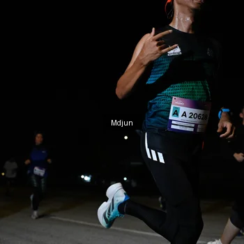 Runner Photo 7441628