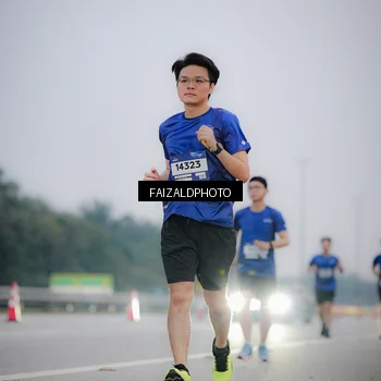 Runner Photo 7441635