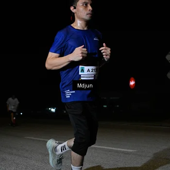 Runner Photo 7441643