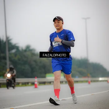 Runner Photo 7441674