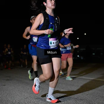 Runner Photo 7441683