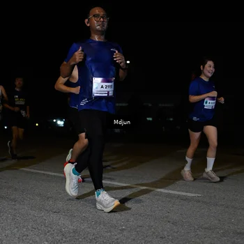 Runner Photo 7441692