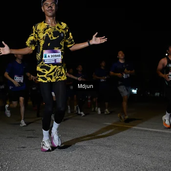 Runner Photo 7441725