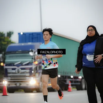 Runner Photo 7441732