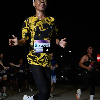 Runner Photo 7441745